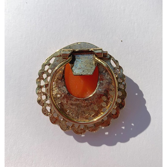 17 Vintage Cameo Gold Broach | Cameo Brooch | Vintage Steampunk Jewelry - Picture 3 of 6